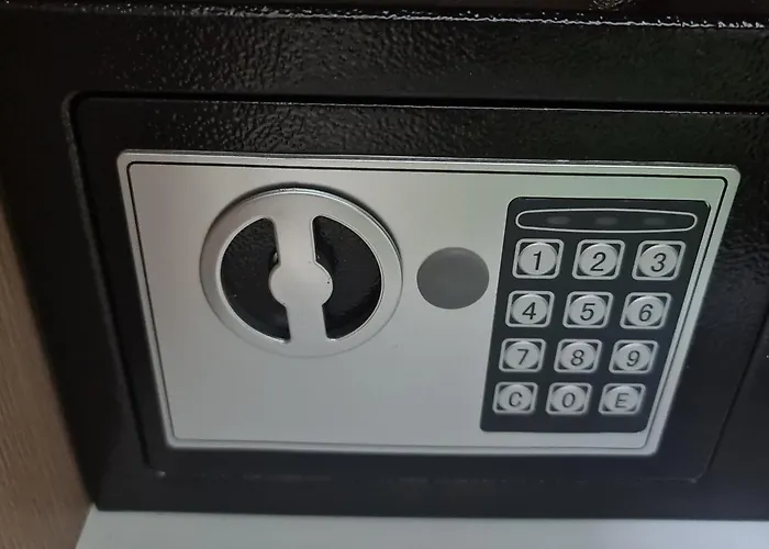 Alojamento de Acomodação e Pequeno-almoço Mare Fuori Salerno